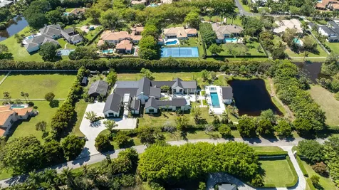 10468 El Caballo Court Delray Beach FL 33446