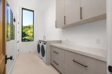 10468 El Caballo Court Delray Beach FL 33446