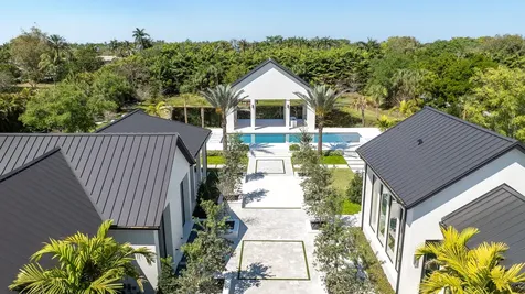 10468 El Caballo Court Delray Beach FL 33446