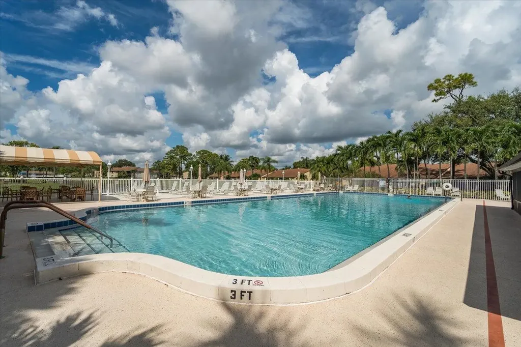630 Sea Pine Way I Greenacres FL 33415