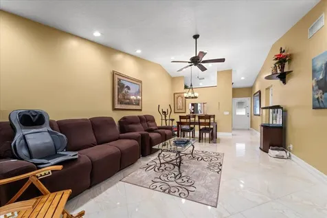 630 Sea Pine Way I Greenacres FL 33415