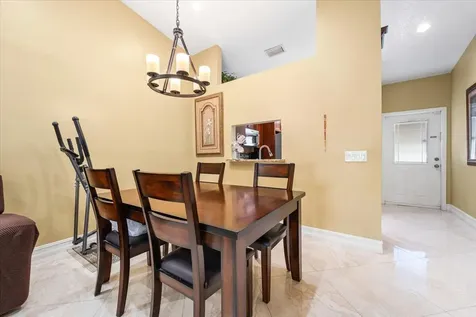 630 Sea Pine Way I Greenacres FL 33415