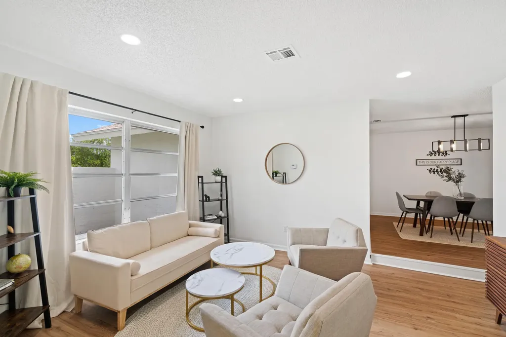 1019 Larch Way Wellington FL 33414