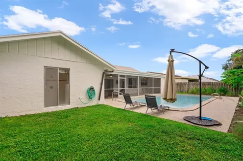 1019 Larch Way Wellington FL 33414