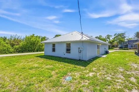 204 SW 14th Street Street SW Vero Beach FL 32962