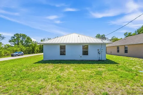 204 SW 14th Street Street SW Vero Beach FL 32962
