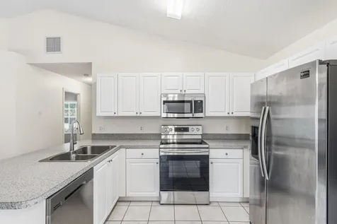 204 SW 14th Street Street SW Vero Beach FL 32962