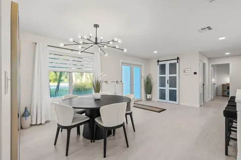 9165 SE Yacht Club Circle Hobe Sound FL 33455