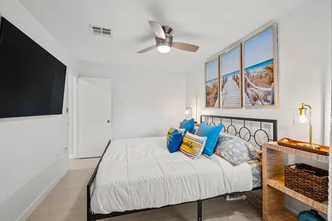 9165 SE Yacht Club Circle Hobe Sound FL 33455