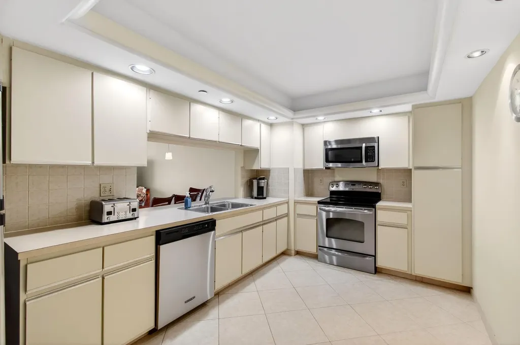 4740 S Ocean Boulevard Highland Beach FL 33487