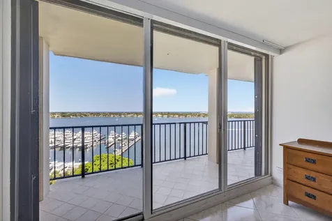 134 Lakeshore Drive North Palm Beach FL 33408
