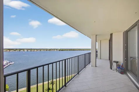 134 Lakeshore Drive North Palm Beach FL 33408