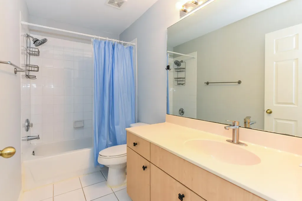 6437 Park Lake Circle Boynton Beach FL 33437