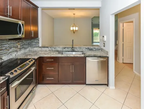 6437 Park Lake Circle Boynton Beach FL 33437