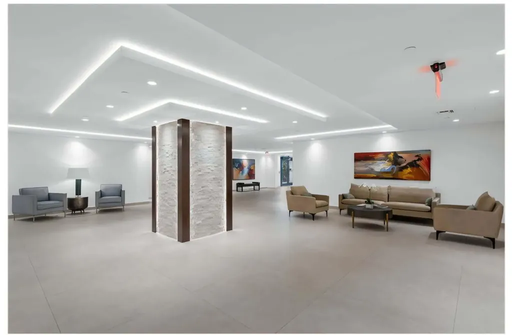 777 NE Bayshore Drive Fort Lauderdale FL 33304