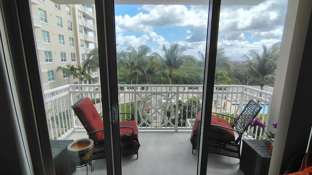 450 N Federal Highway Boynton Beach FL 33435