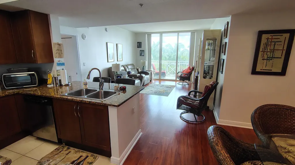 450 N Federal Highway Boynton Beach FL 33435