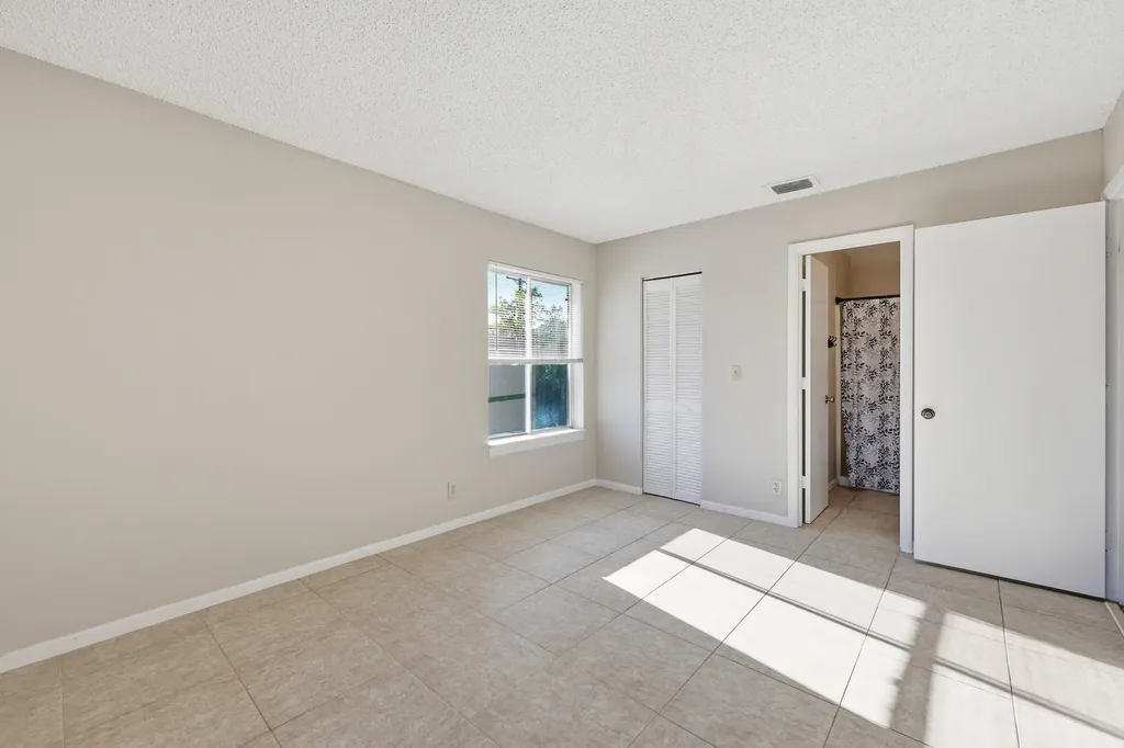 6286 Chasewood Drive Jupiter FL 33458