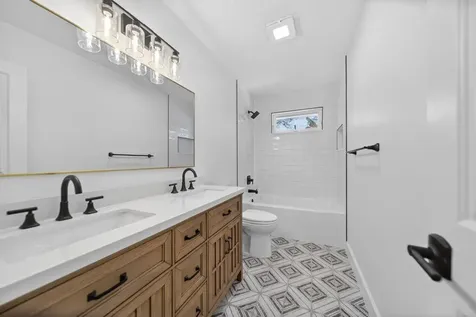 2366 SE Country Club Lane Stuart FL 34996