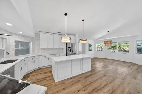 2366 SE Country Club Lane Stuart FL 34996