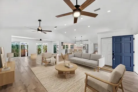 2366 SE Country Club Lane Stuart FL 34996