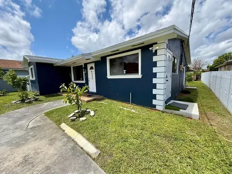 5101 SW 24th Street West Park FL 33023