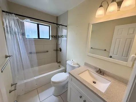 5101 SW 24th Street West Park FL 33023