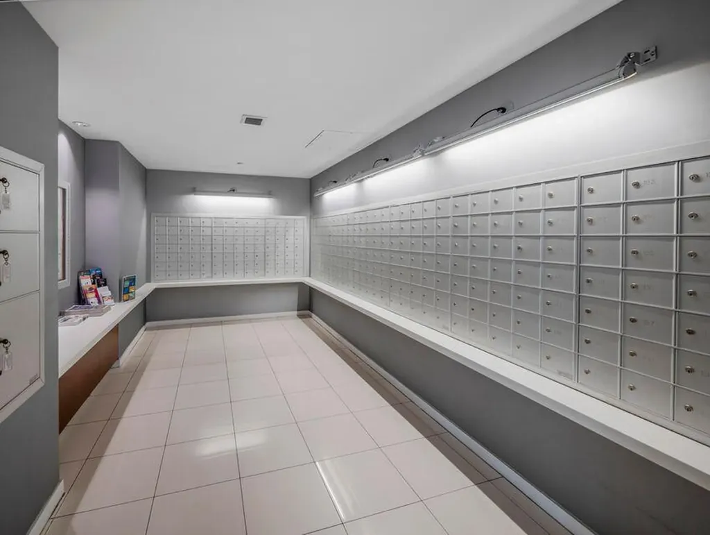 300 S Australian Avenue West Palm Beach FL 33401