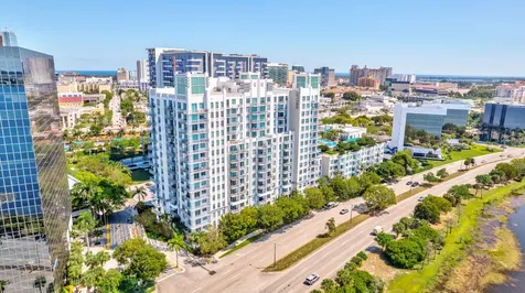 300 S Australian Avenue West Palm Beach FL 33401