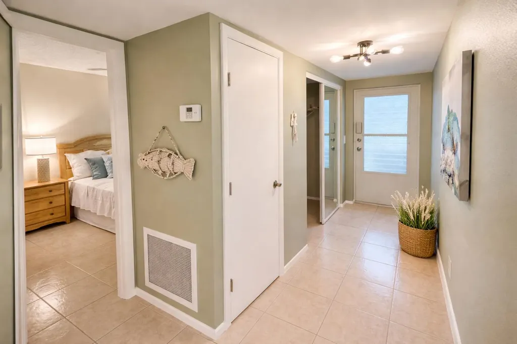 2740 SW 22nd Avenue Delray Beach FL 33445