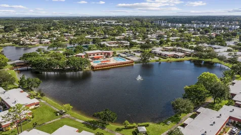 811 Salem Lane Greenacres FL 33467
