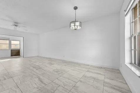 811 Salem Lane Greenacres FL 33467