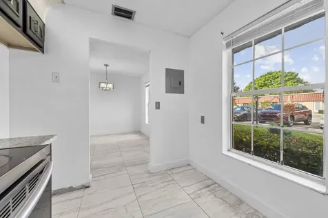 811 Salem Lane Greenacres FL 33467