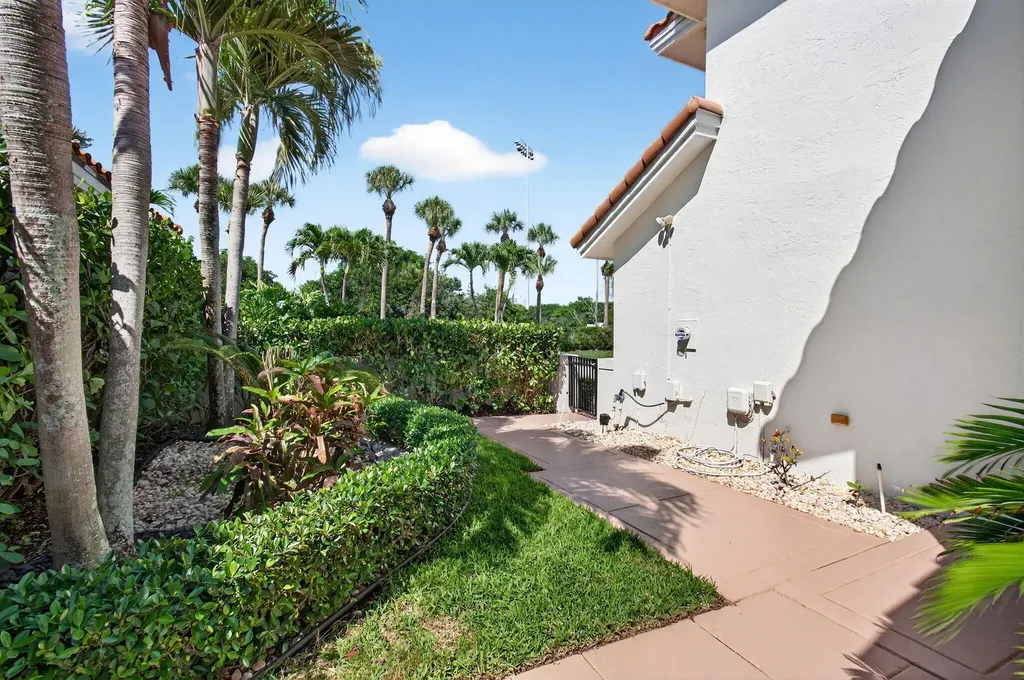 6160 NW 24th Street Boca Raton FL 33434