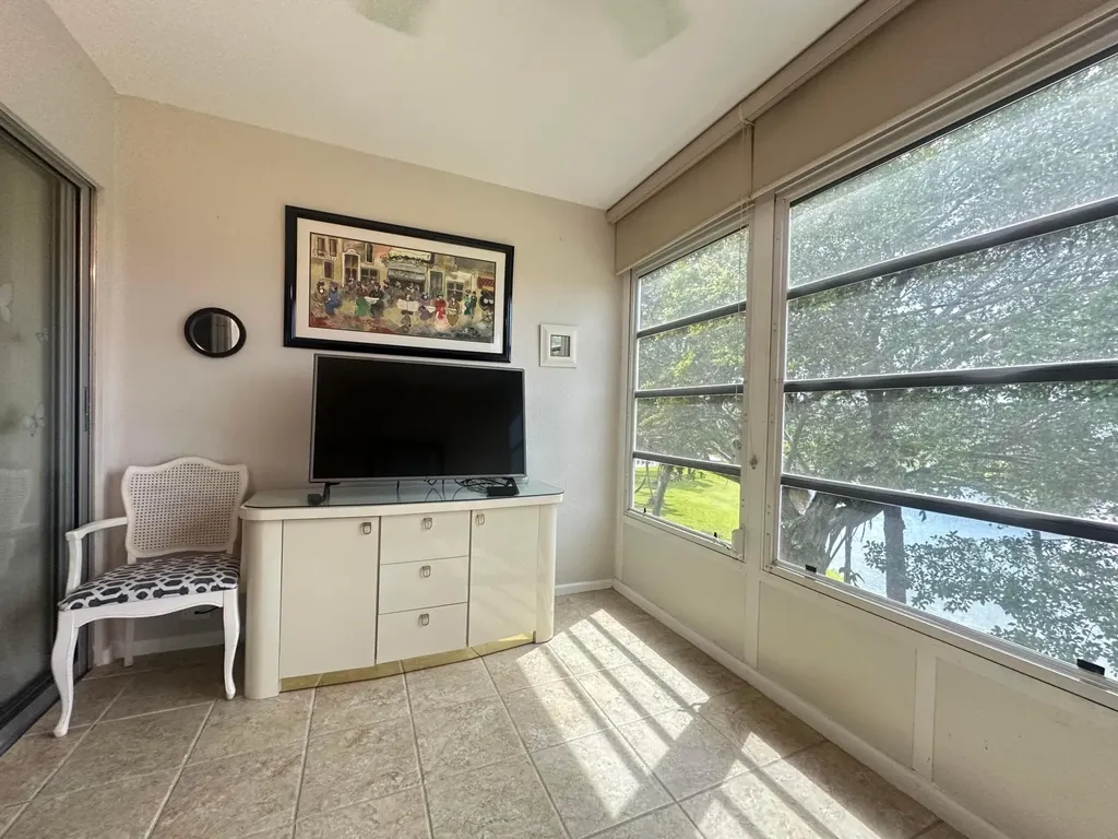 310 Grantham A Deerfield Beach FL 33442