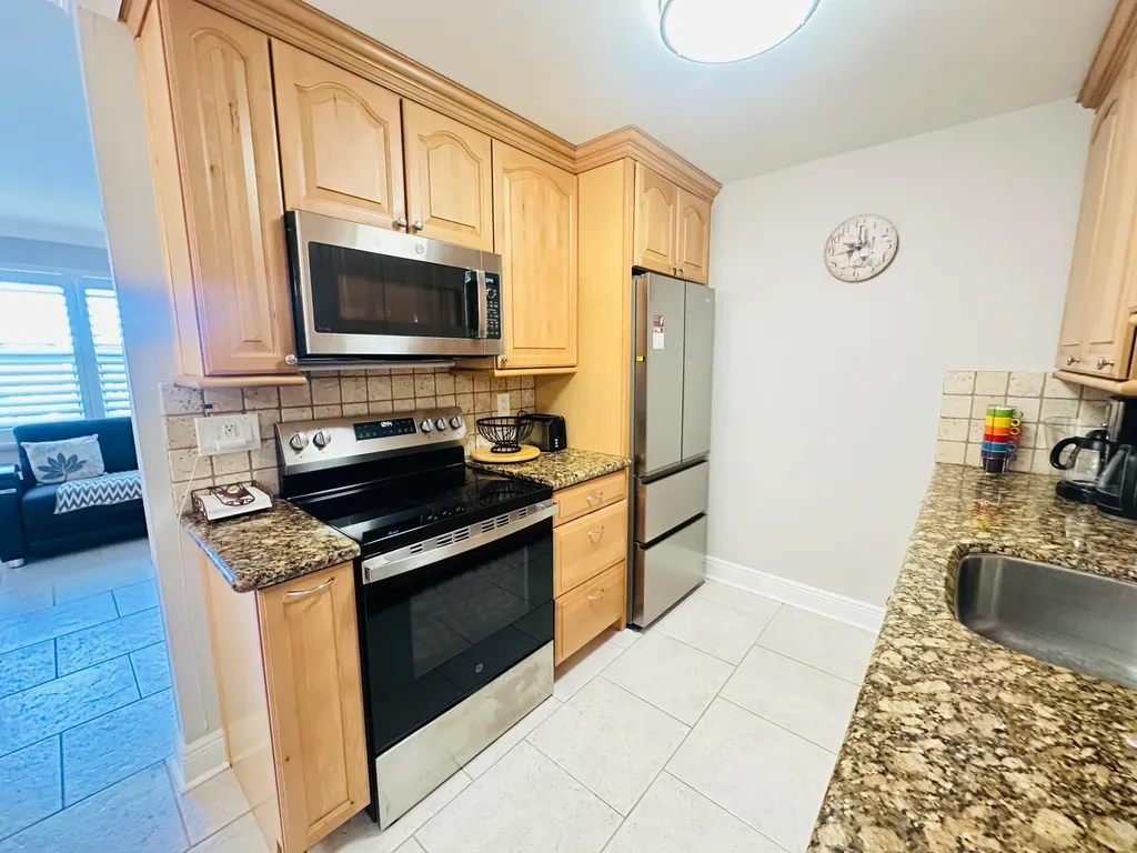 310 Grantham A Deerfield Beach FL 33442