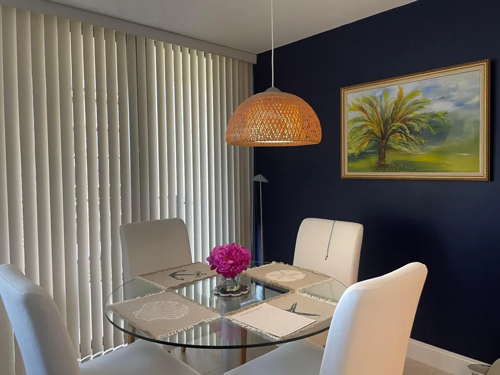 899 Jeffery Street Boca Raton FL 33487