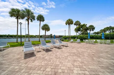 899 Jeffery Street Boca Raton FL 33487