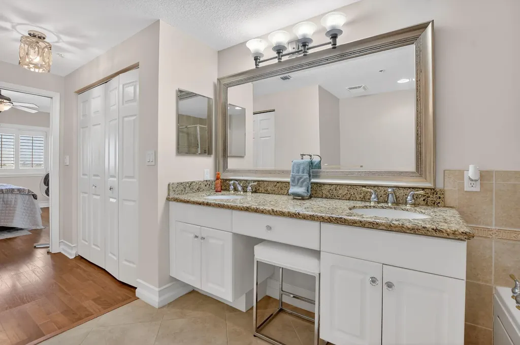22703 Camino Del Mar Boca Raton FL 33433