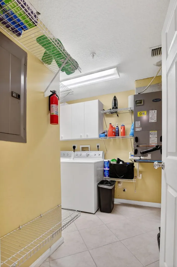 22703 Camino Del Mar Boca Raton FL 33433