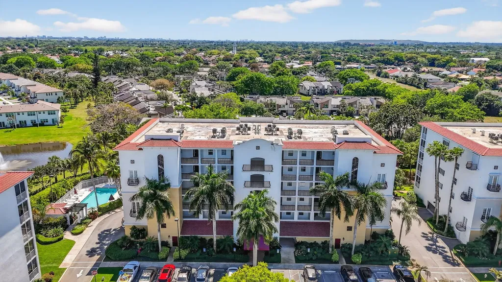 22703 Camino Del Mar Boca Raton FL 33433