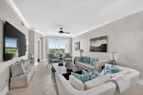 22703 Camino Del Mar Boca Raton FL 33433