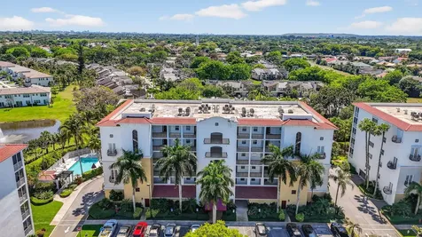 22703 Camino Del Mar Boca Raton FL 33433