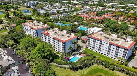 22703 Camino Del Mar Boca Raton FL 33433