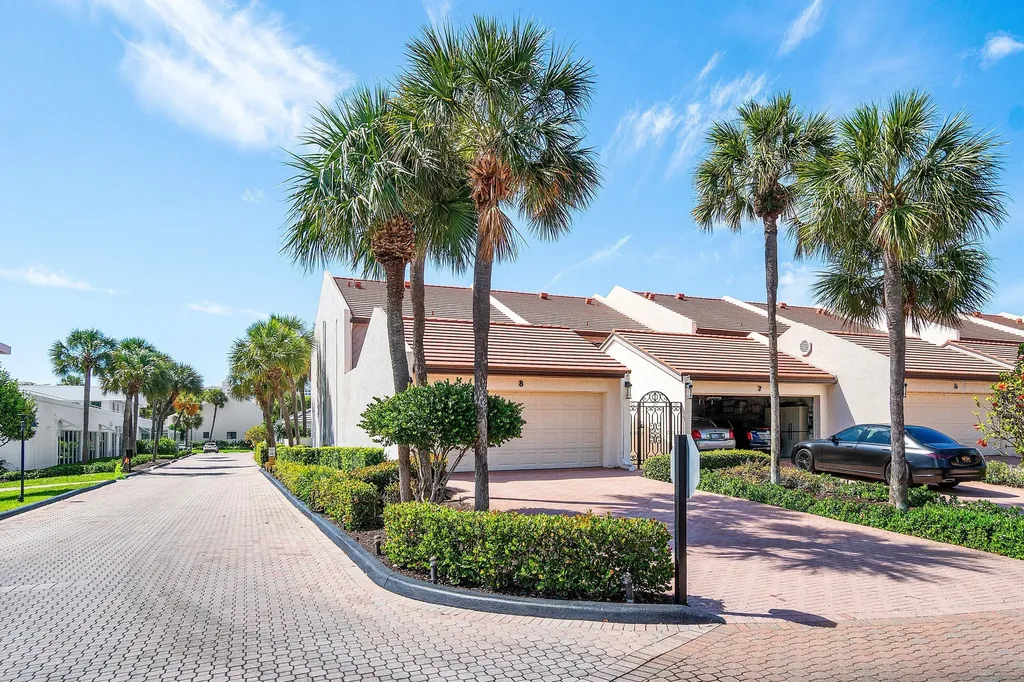 2717 N Ocean Boulevard Boca Raton FL 33431