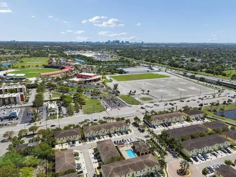 4008 NW 11th Drive Lauderhill FL 33313