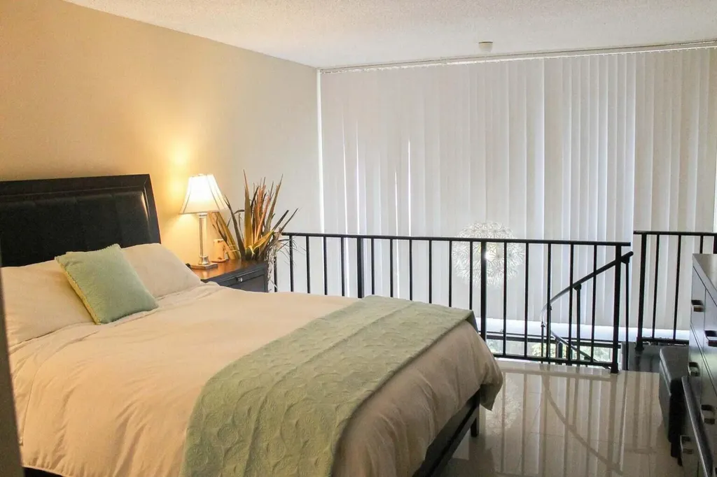 1830 Embassy Drive West Palm Beach FL 33401