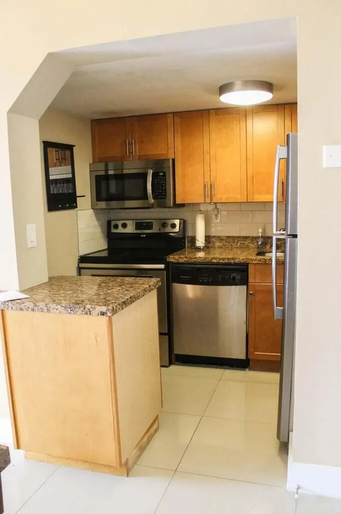 1830 Embassy Drive West Palm Beach FL 33401