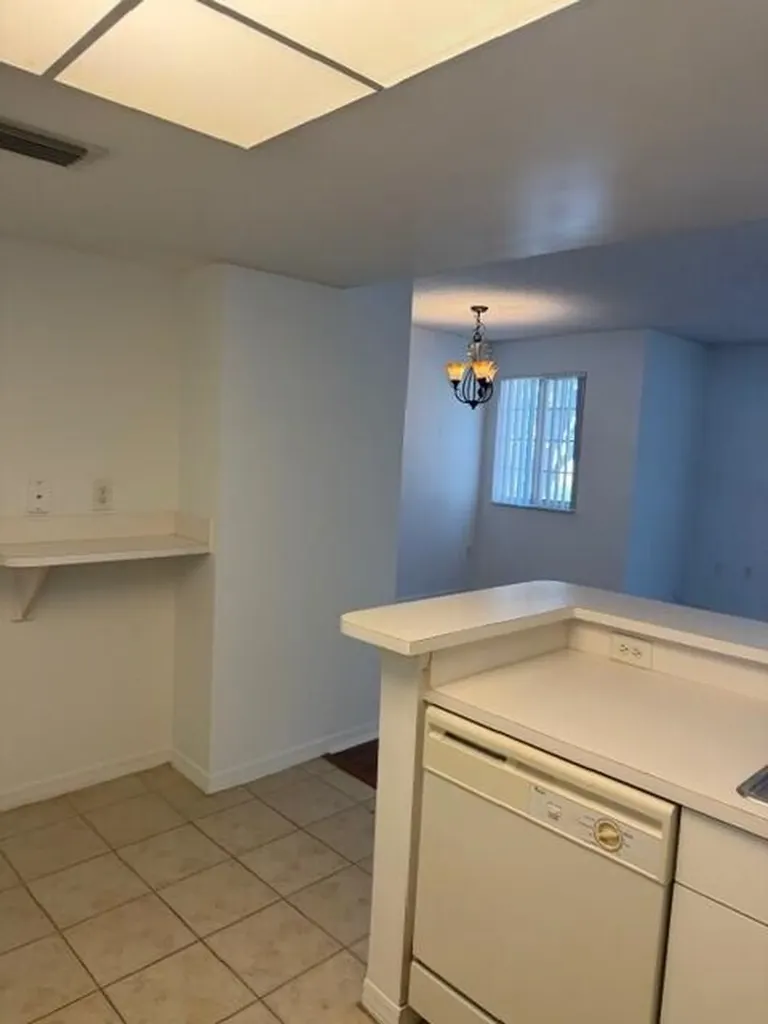4195 N Haverhill Road West Palm Beach FL 33417