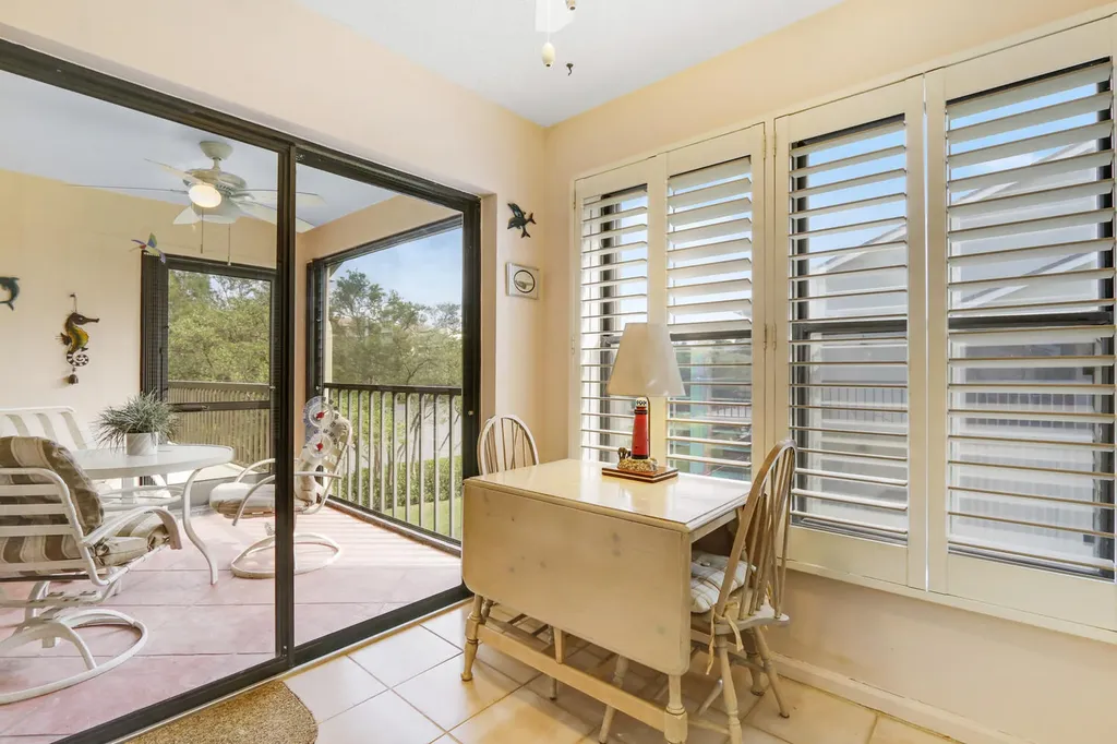 2206 S Fairway Drive S Jupiter FL 33477